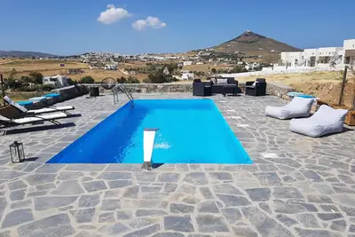 Image de Villa Emartena for 14 guests w/ 3pools, 3 outdoor Jacuzzi near Punda Beach