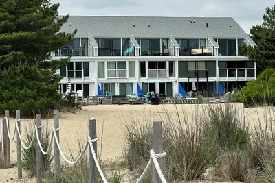Image de Cozy Beachfront Townhome with Stunning Ocean Views - Recently Added 3rd Floor
