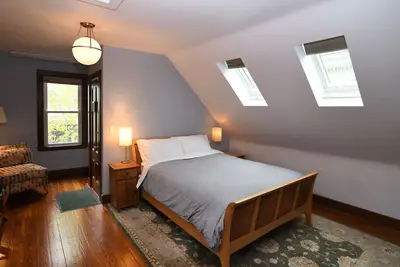 Skylit Suite in Musical home