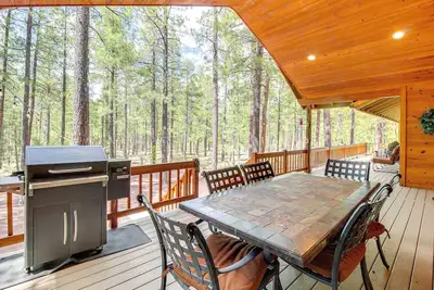 Image de Large Backyard & Playset: Family Cabin in Pinetop!