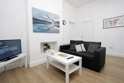 Image de Flat 2 -Supérieure-Appartement-Salle de bain privée séparée