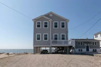 Image de New Madison beach house - Ocean front- Great views- booking Summer 2025