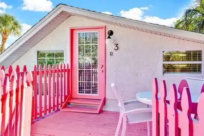 Image de Remodeled Coastal Retreat in Anna Maria, Fl – Steps from the Beach!