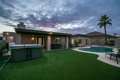 Image de Sunset Views from this Hilltop Fountain Hills Gem w/Pool