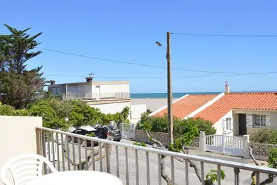 Image de Appartement Ă 50m de la plage, 2 Chambres, 1 Balcon, Quartier du Port Tranquille