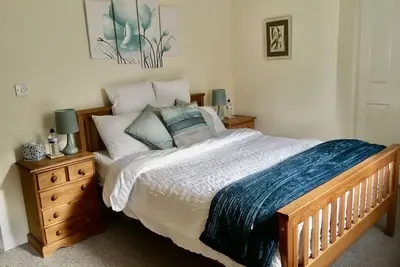 Image de Appartement-Salle de bain privée séparée-Vue sur Jardin-Town Centre No. 30