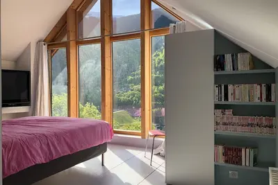 Image de Chalet, vue panoramique, accès direct Alpe d'Huez. Chalet with amazing view!