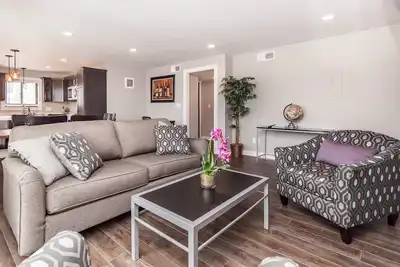 Image de Suites on 4th unit # 3 - 2 bdrm-2 bath-1 mile-Mayo Clinic