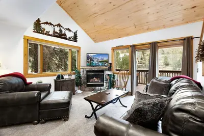 Image de Bugle Pointe A09 (Private Hot tub) River Views!