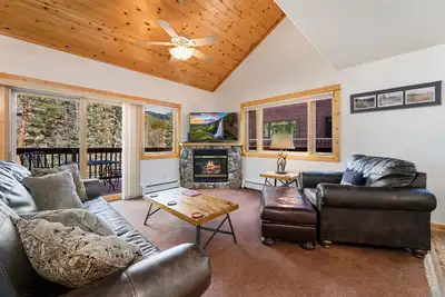 Image de Bugle Pointe B11 (Private Hot tub) River Views!