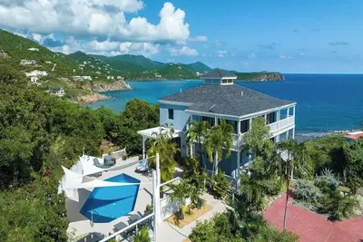 Image de Tradewinds of Hart Bay - Beautiful Home, Pool, A/C, Stunning Views