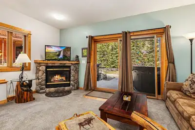 Image de Bugle Pointe A02 (Private Hot tub) River Views!