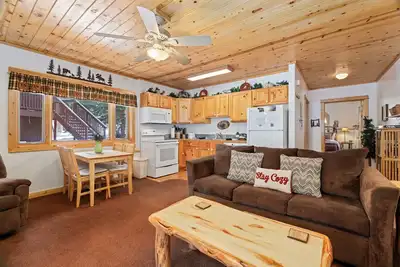 Image de Bugle Pointe B18 (Private Hot tub) River Views!