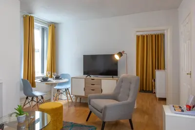 Image de Flat1 Fulwood Heights-Appartement-Salle de bain privée séparée