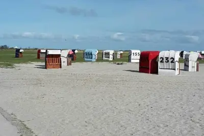 Image de Vacation home Tidenkieker with sea view, beach chair, sauna, 3 bedrooms, Graftblick