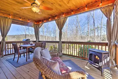 Image de Modern Cabin w/ Deck, Grill & Chinquapin Amenities