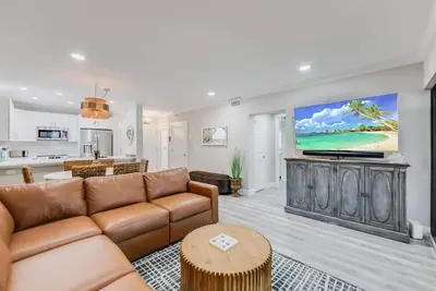 Image de Coquina Beach 2b- Gorgeous Ground Level Condo, Steps To The Gulf!