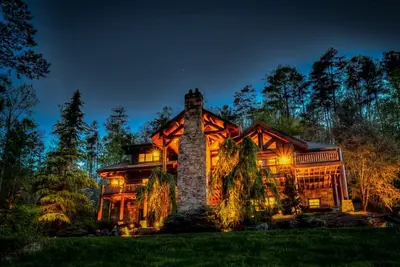 Image de Legend- with a creek and 100 acres to enjoy in North Georgia
