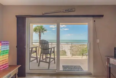 Image de Beachfront Condo Across from John's Pass (Madeira Norte) Gorgeous sunset views!