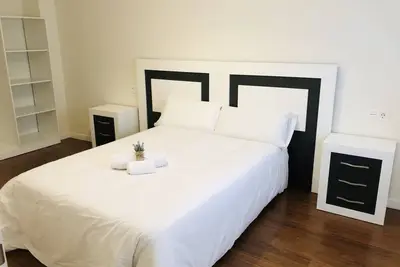 Image de Appartement-Confort-Salle de bain privée séparée-Vue sur Piscine