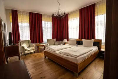 Image de Appartement-de Luxe-Salle de bain privée séparée-Vue sur Rue-Mecklenburg