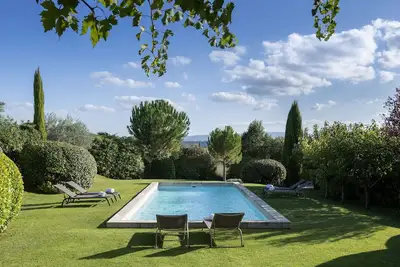La bastide villa contemporaine piscine privee