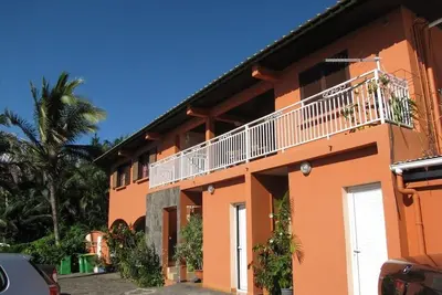 Image de Appartement type F3 au coeur de Petite Ile