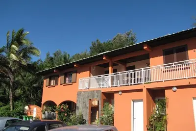 Image de Appartement type F3 au coeur de Petite Ile