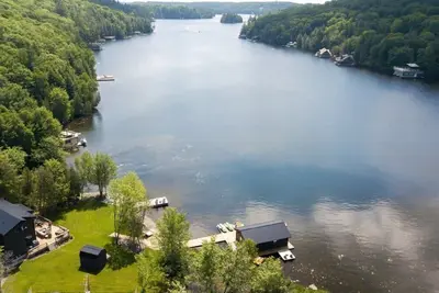 Image de Silverwood - Lake Rosseau discount for July & August 2025!