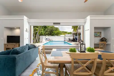 Image de Southernmost Swim And Social Club