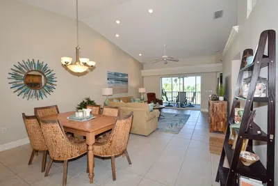 Image de Spacious Condo available for short term leasing, near Siesta Key and Nokomis Bch