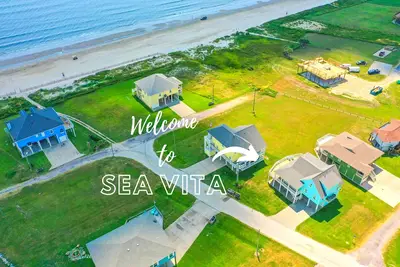 Image de Sea Vita, views, firepit, Pool, GameRm, golf cart
