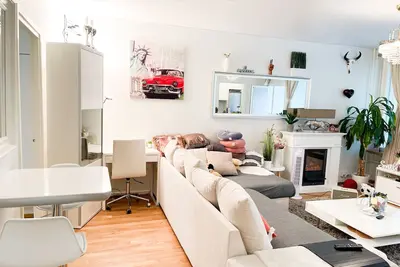 Image de 3Bed Apartment 18 mins by metro to Helsinki centre