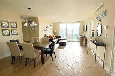 Image de Beach House - 5 star Luxury 2 Bed, 2 Bath on the beach