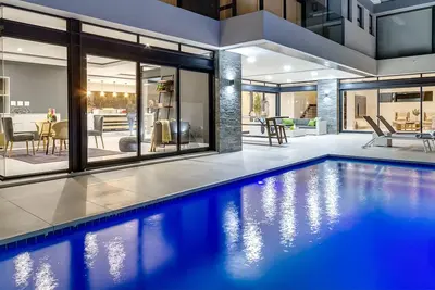 Image de Villa De Luxe: Enjoy life in the lap of luxury