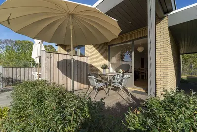 Image de Vacation bungalow Oase 2 with south-facing terrace in Grömitz-Lensterstrand
