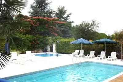 Image de Paradise Private Villa In the Loire Valley, Exotic Tropical Gardens Heated Pool