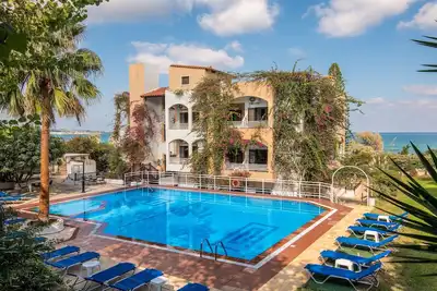 Image de Spacious Apartment with wonderful garden