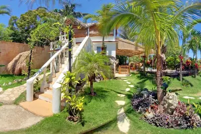 Image de Spacious family cottage near surfing beach of Playa Encuentro. Free breakfast!