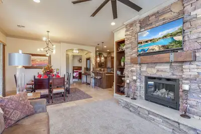 Image de Coral Springs Resort B8 | Sleeps 9, Beautiful Complex Amenities with Pool and Bbq