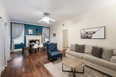 Image de Spacious 3br/2ba 1st Floor Apt in Historic Alta Vista, Sa, 20% Off! Free Parking