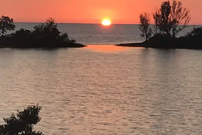 Peaceful Gulf-front Paradise with an intoxicating view!