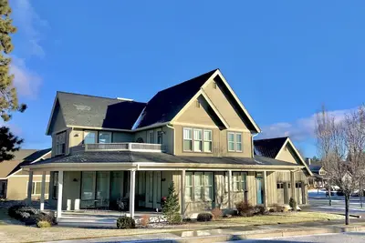 Image de Stunning Mountain View Home In Sisters! Walk to town! !