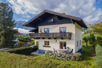 Image de Maison idéale pour un grand groupe, près Kaprun