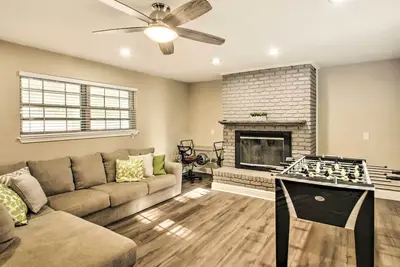 Image de Relaxing Pensacola Getaway w/ Volleyball Net!