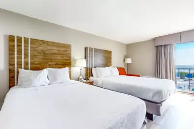 Image de First-floor oceanfront studio with Ac, pool, & lazy river