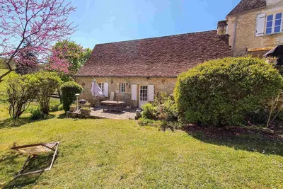 Image de A 20 min de Sarlat, splendide gîte entièrement rénové pour 6 à 8 personnes