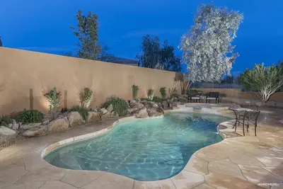 Image de Stunning Contemporary Home with Mountain Views in Northeast Scottsdale