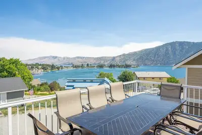 Image de Lake View Pool Retreat + Hot Tub, Game Room, Views