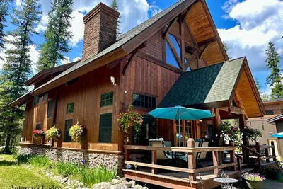 Image de Convenient location close to Priest Lake for families, pets & work-cation stays!